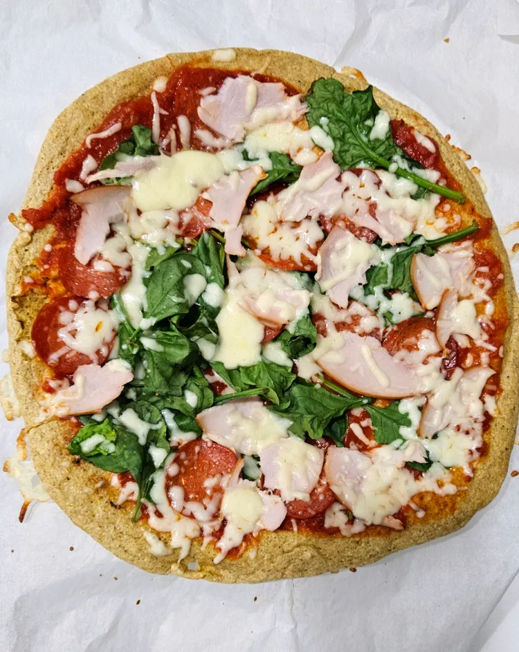 Cheesy BBQ Chicken Pizza