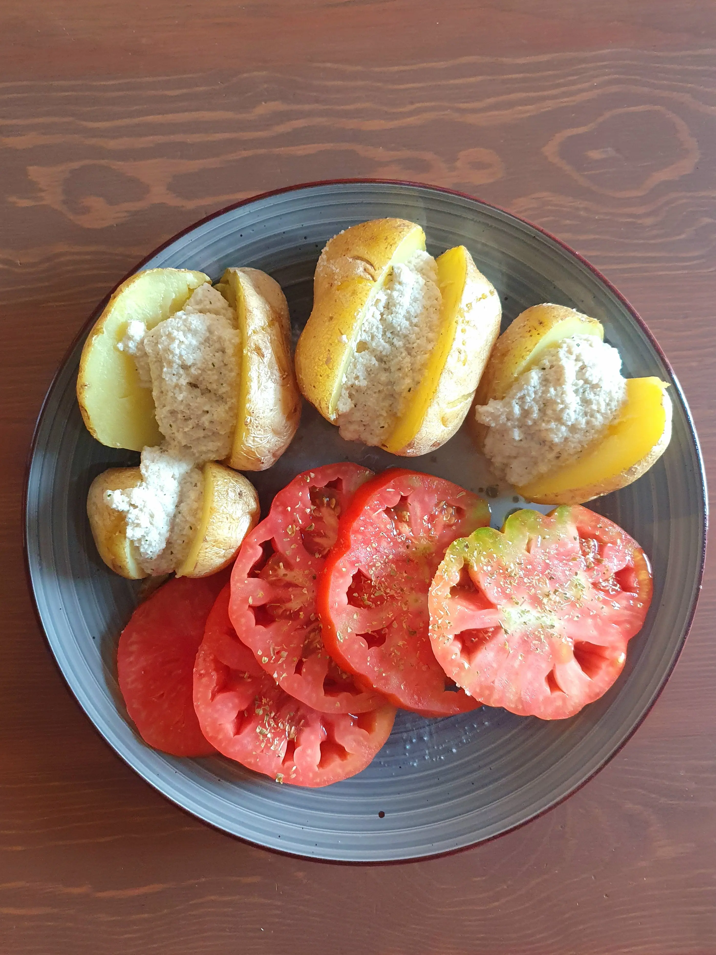 Easy Microwave Baked Potato