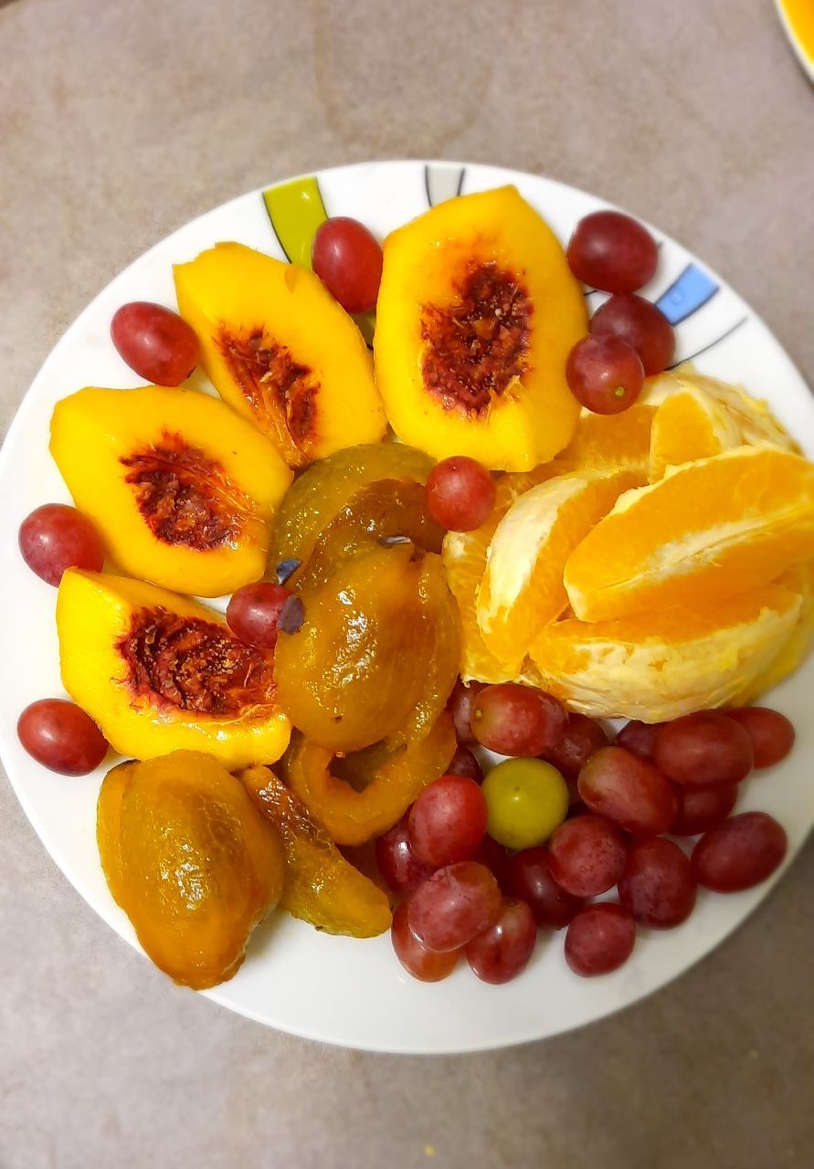 What's your fav fruit? -Mine 🍌🍉