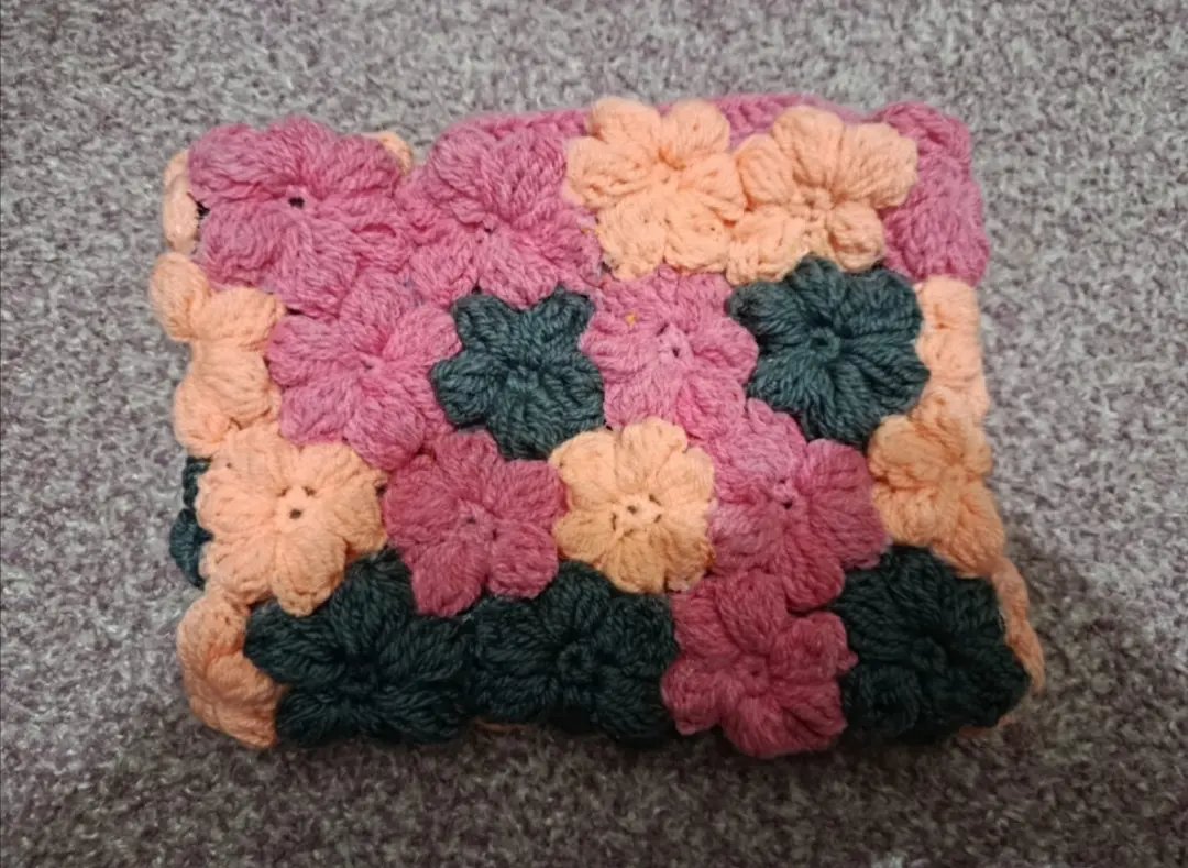 Crochet makeup bag