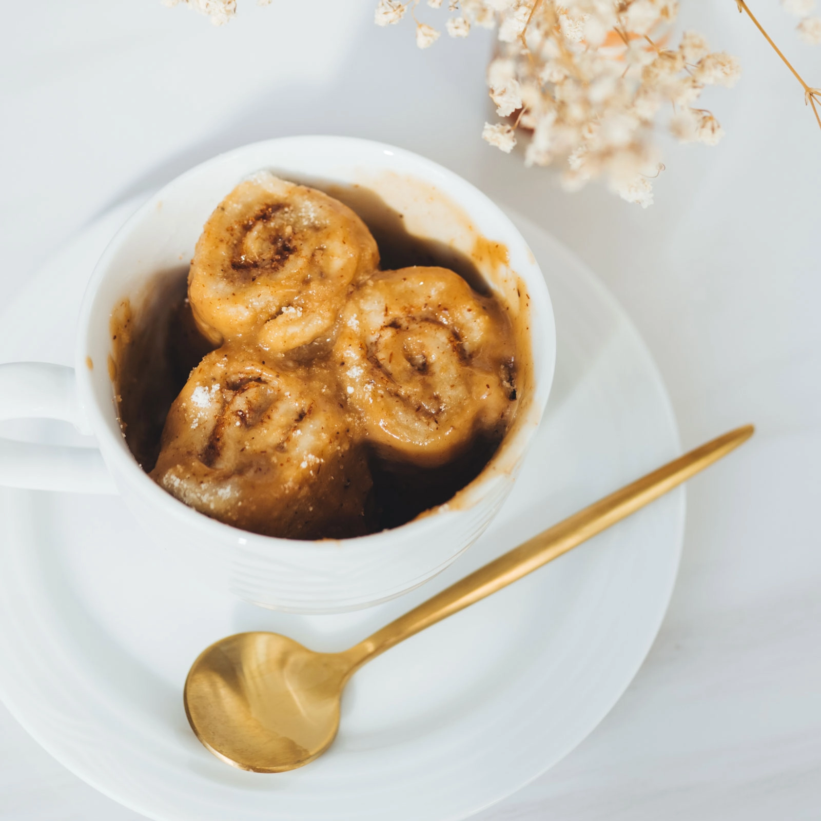 Mug Cinnamon Rolls - Chloe Ting Recipes