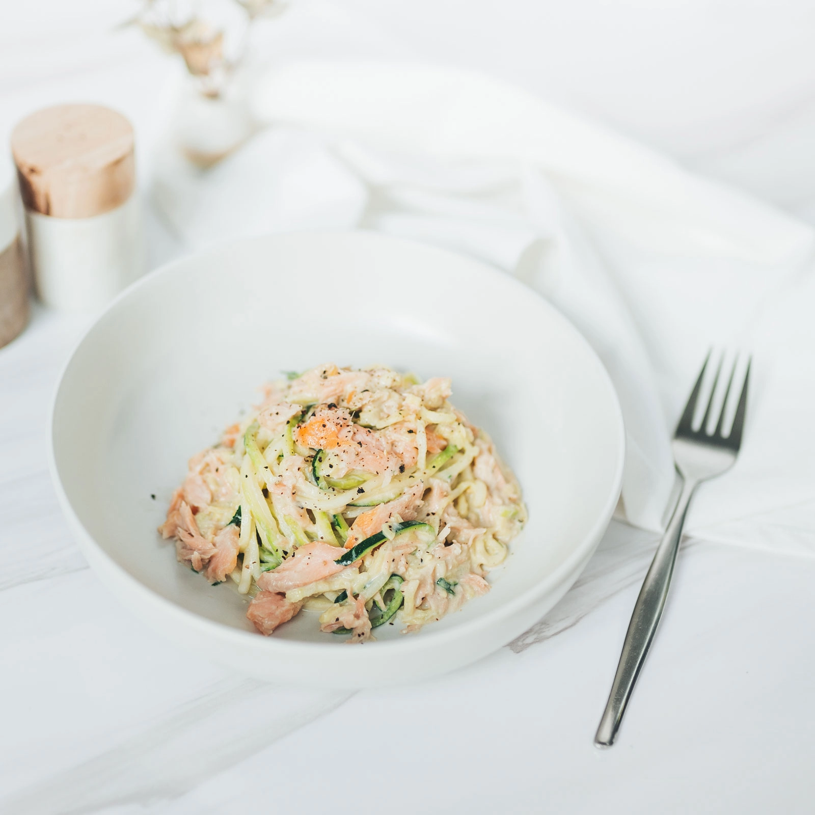 One Pan Creamy Zoodles with Hot Smoked Salmon - Chloe Ting Recipes
