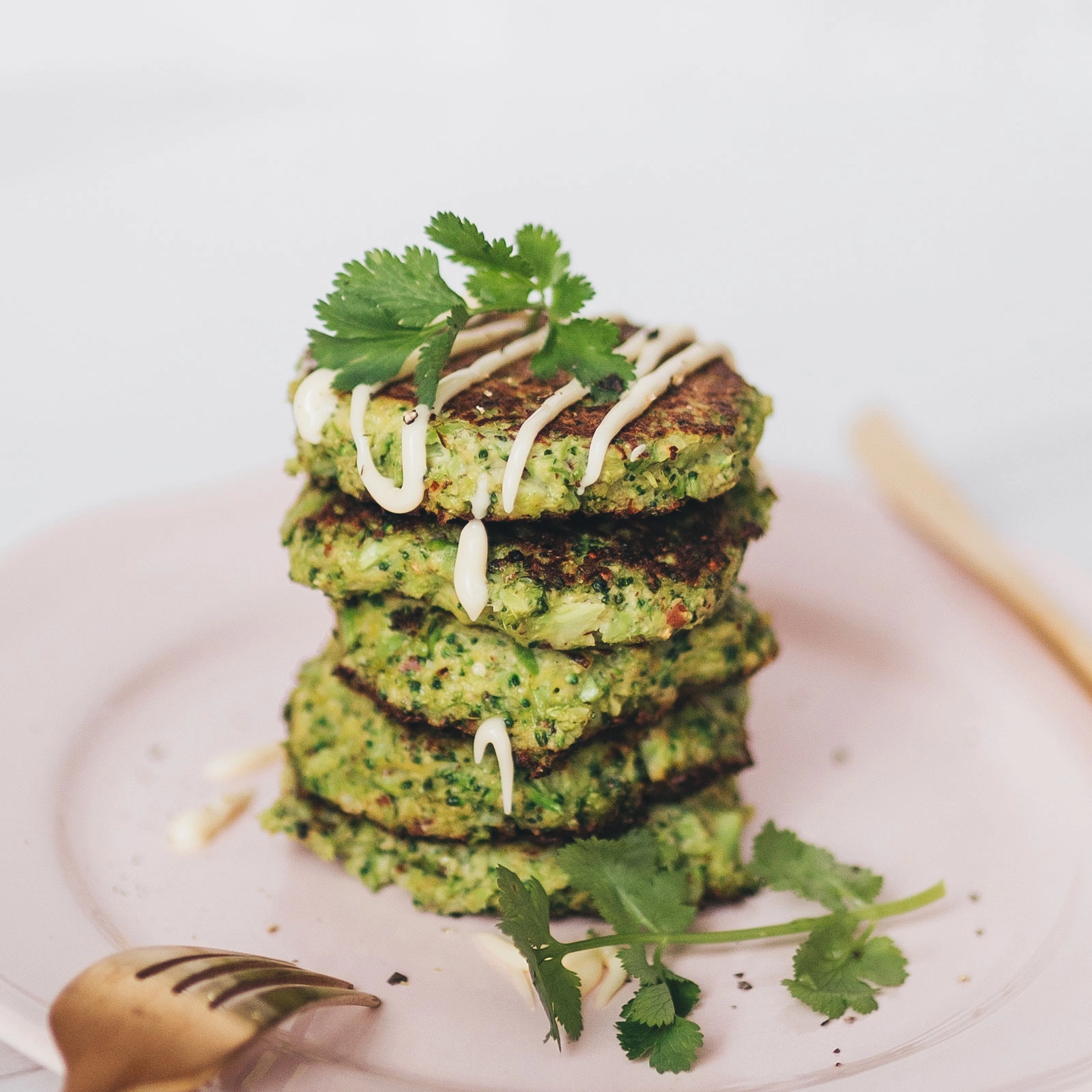 Cheesy Broccoli Fritters - Chloe Ting Recipes