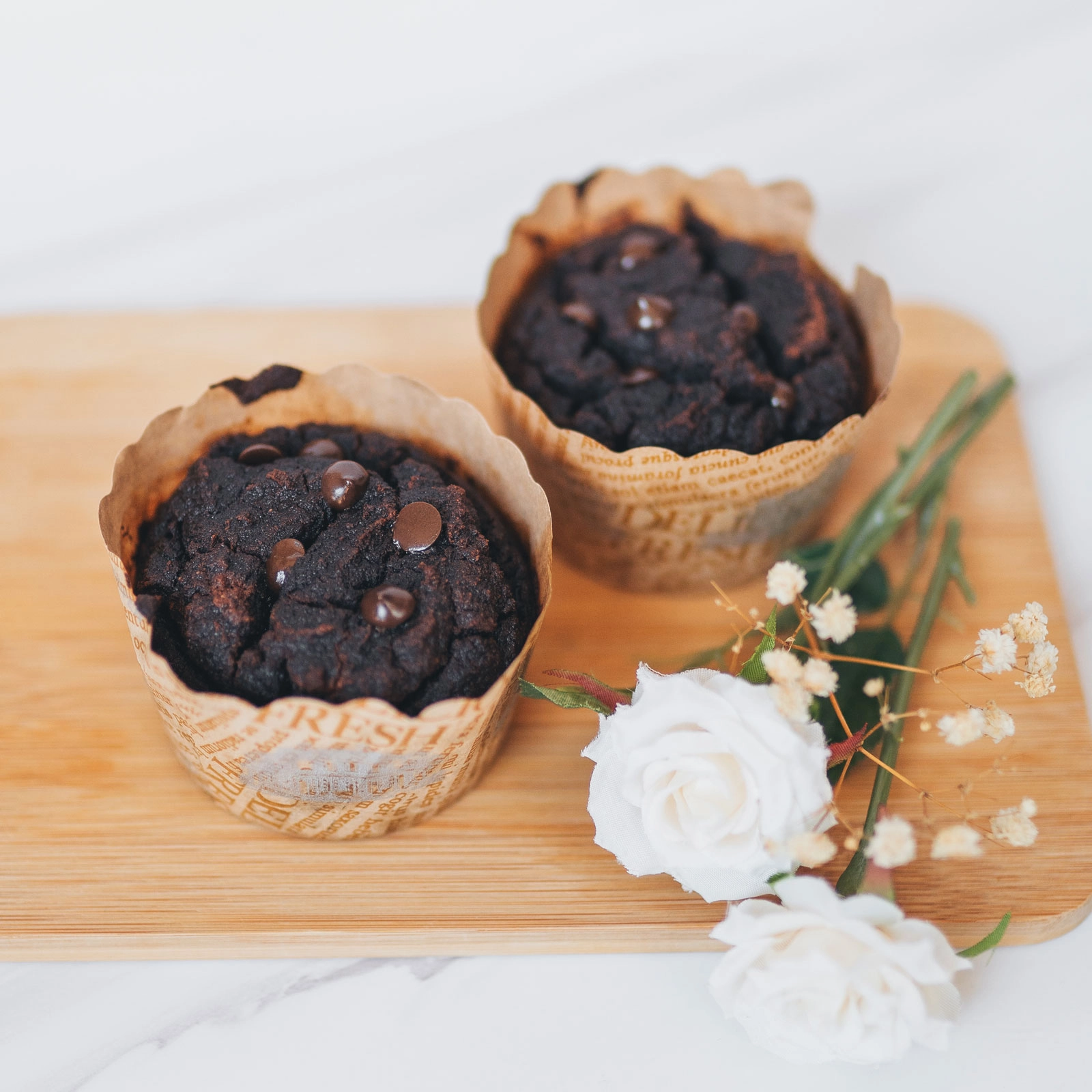 Gluten Free Paleo Chocolate Muffins - Chloe Ting Recipes