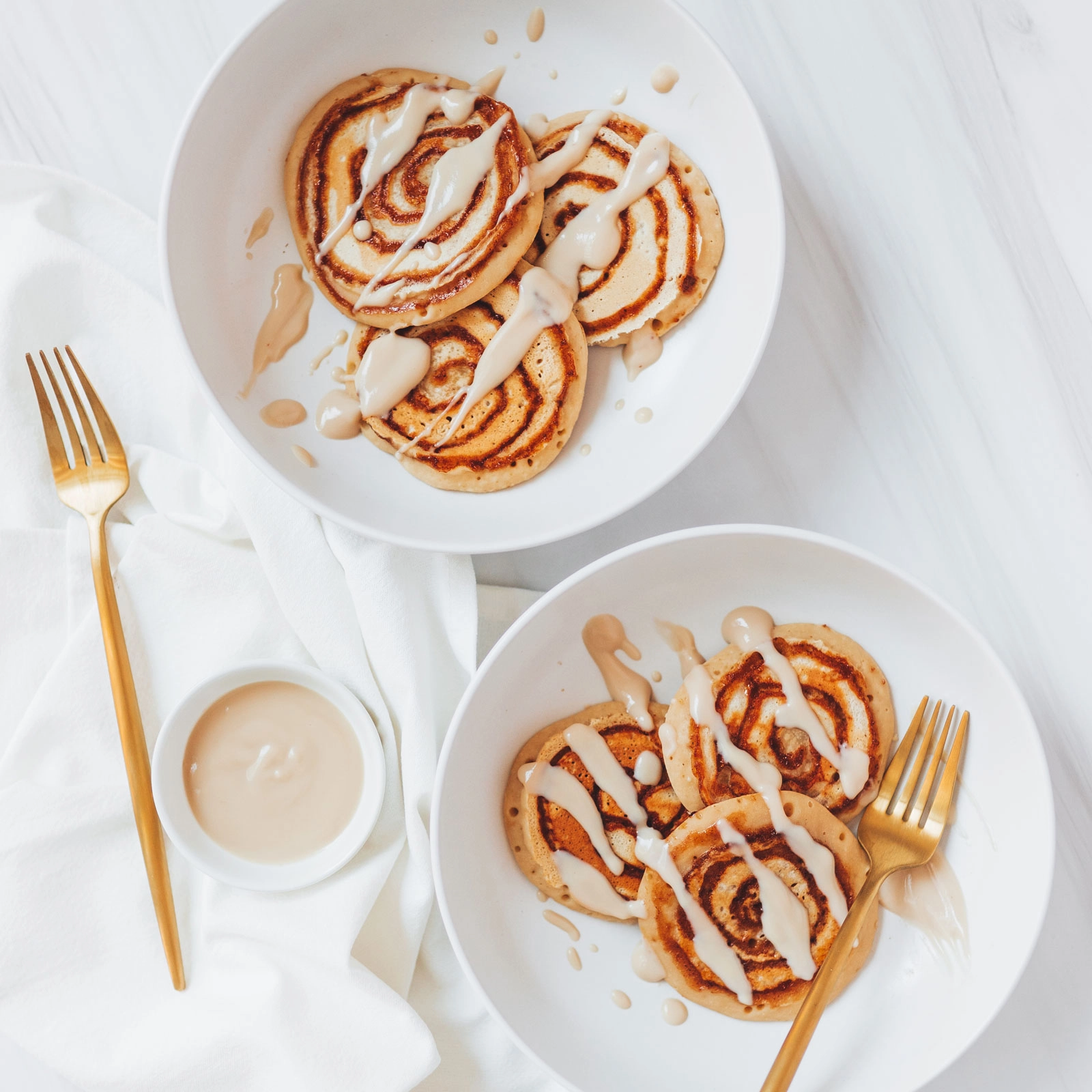 Vegan Gluten-Free Cinnamon Roll Pancakes - Chloe Ting Recipes