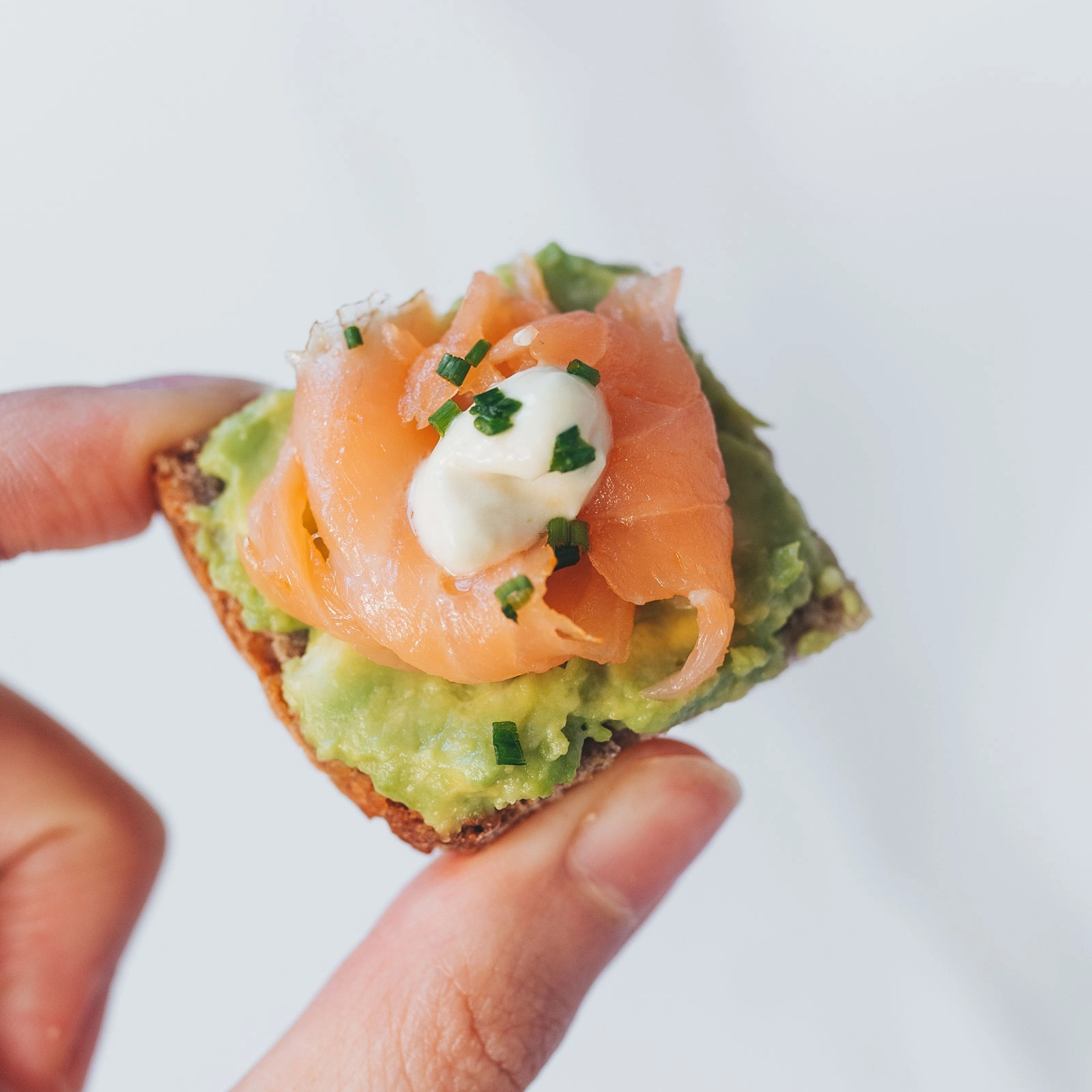 Smoked Salmon Smørrebrød Bites - Chloe Ting Recipes