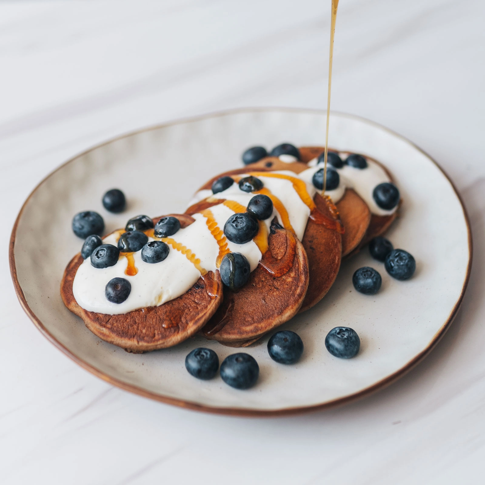High Protein Blueberry Pancakes - Chloe Ting Recipes