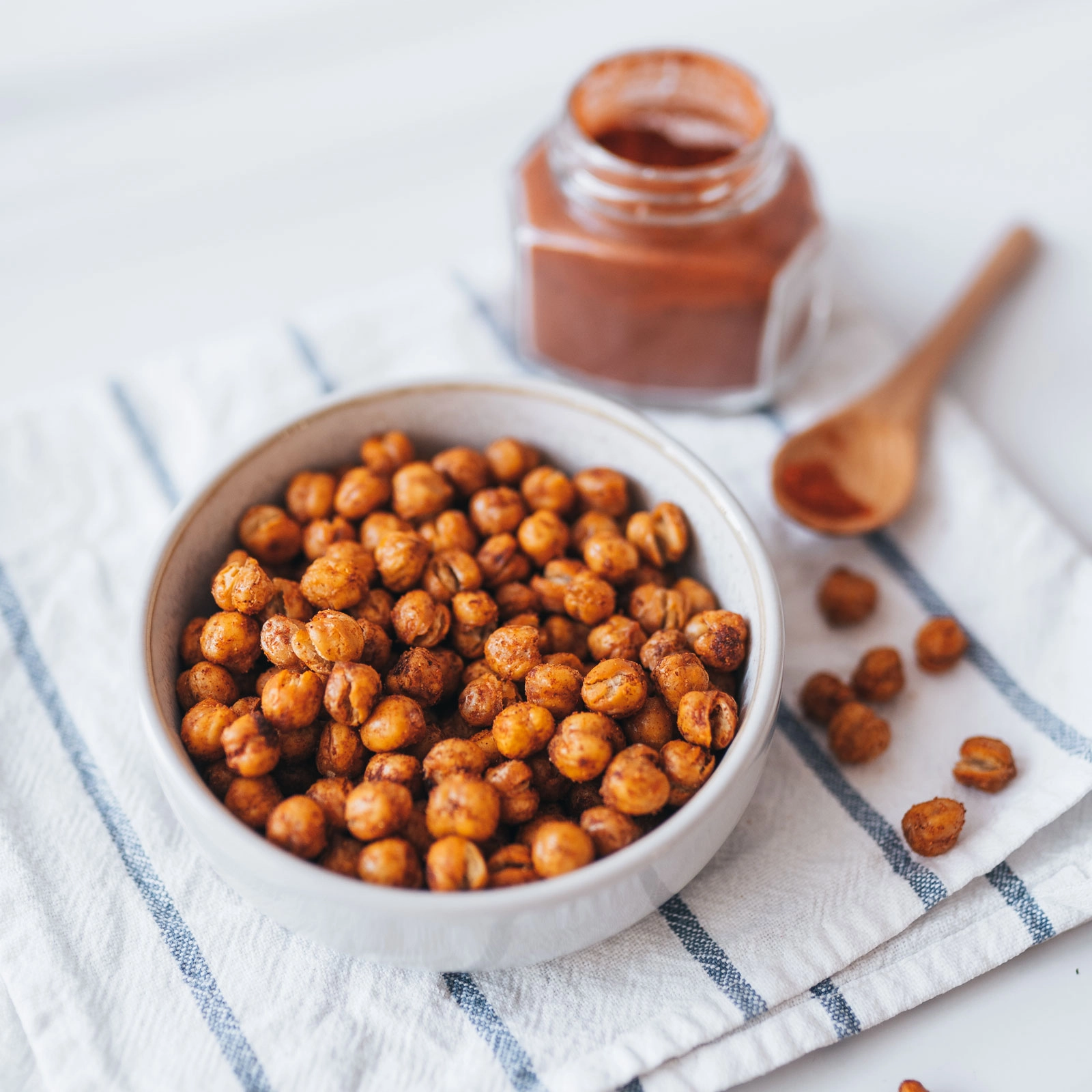 Crunchy BBQ Chickpeas - Chloe Ting Recipes