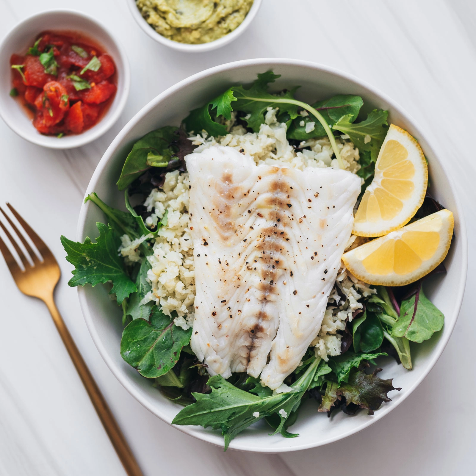 Low Carb Fish Bowl with Jalapeño Guacamole - Chloe Ting Recipes