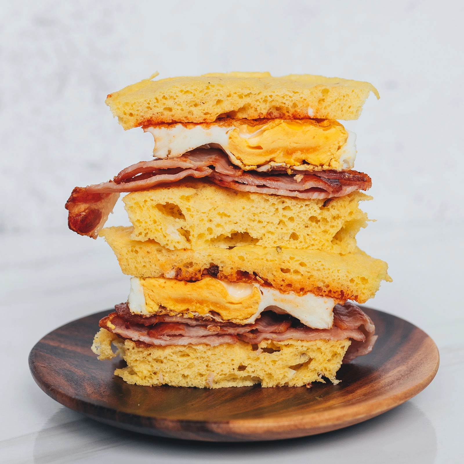 Low-Carb Bacon and Egg Roll - Chloe Ting Recipes